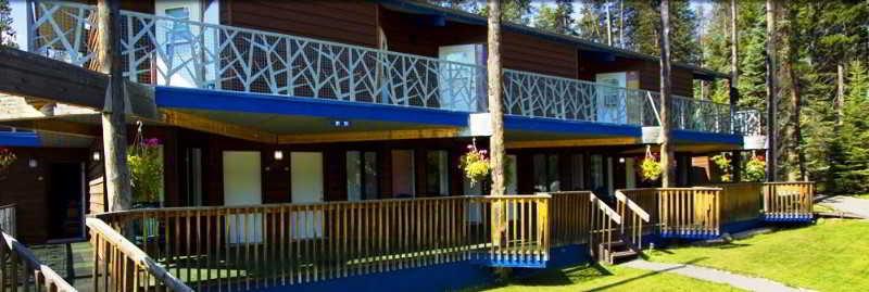 Sunwapta Falls Rocky Mountain Lodge Jasper Exterior photo
